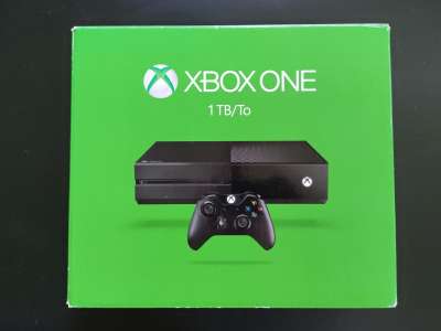 Microsoft popular Xbox One Black 500 GB Console