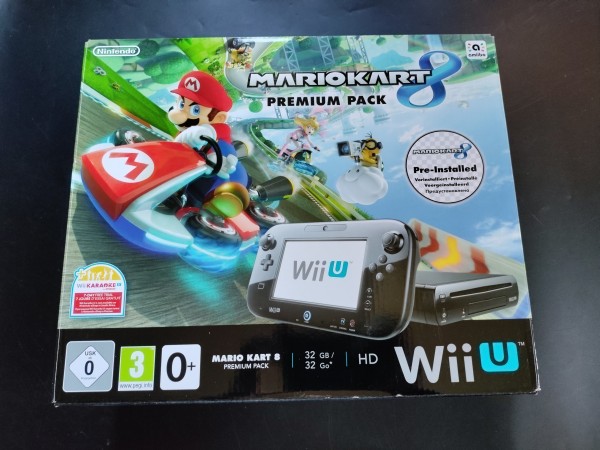 Wii U Konsole Schwarz 32GB "Mario Kart 8" Premium Pack OVP