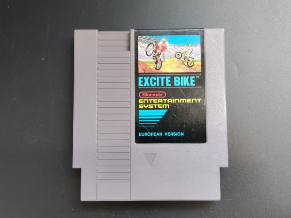 Excitebike (5 Screw Version)