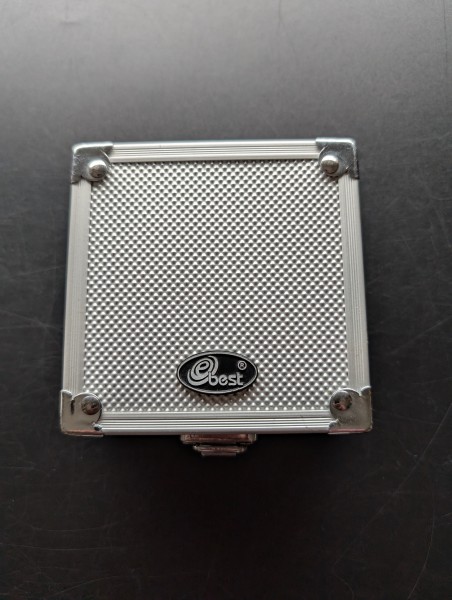 Game Boy Advance SP - Metall Koffer (Budget)