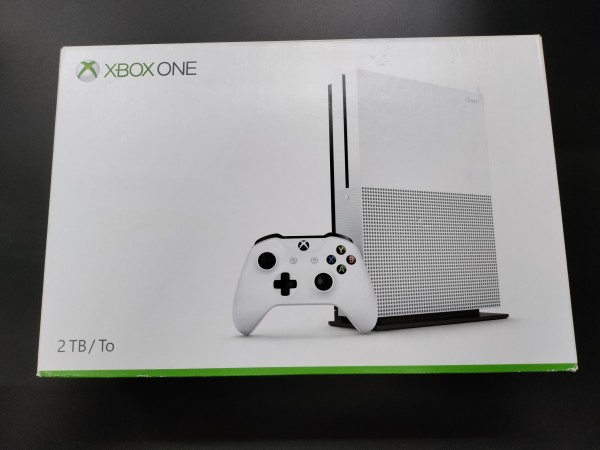 XBox One S Konsole Weiss 2 TB OVP