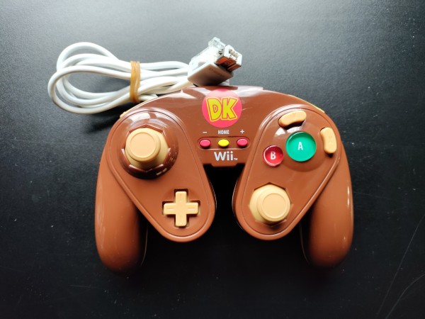 Nintendo Controller Wii U Wired Fight Pad "Donkey Kong"