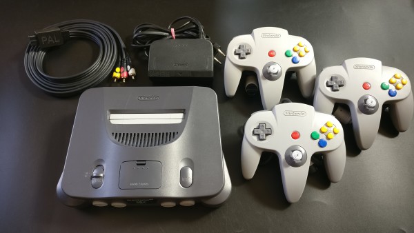 Nintendo 64 Konsole