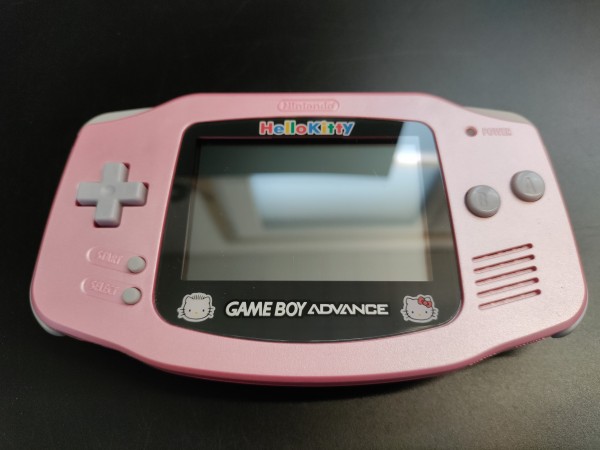 Game Boy Advance - Hello Kitty Edition