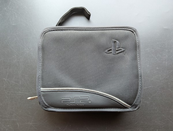 PSP Tasche Schwarz (Budget)