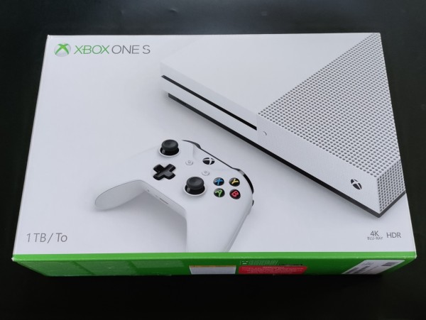 XBox One S Konsole 1TB OVP