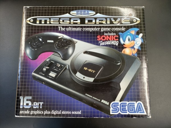 Mega Drive Konsole inkl Sonic the Hedgehog OVP