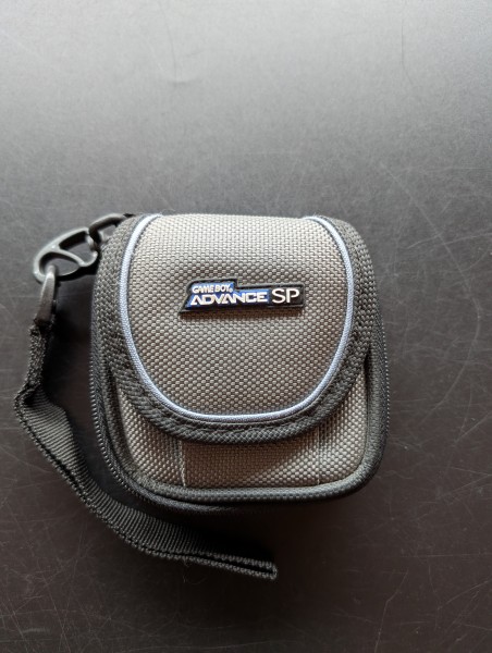 Game Boy Advance SP - Original Nintendo Tasche V1