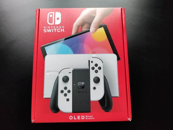 Nintendo Switch OLED Konsole OVP