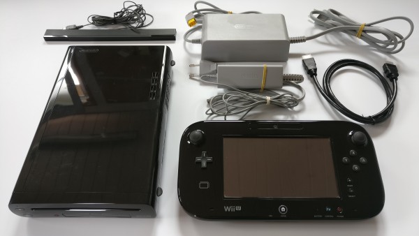 Wii U Konsole Schwarz 32GB inkl 10 Virtual Console Spiele