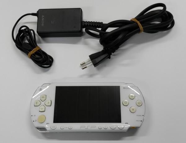 PlayStation Portable 1000 (Budget)