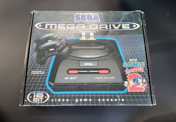 Mega Drive II Konsole inkl Sonic the Hedgehog 2 OVP