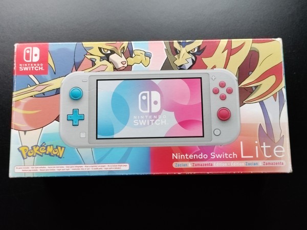 Nintendo Switch Lite Konsole - Zacian & Zamazenta Edition OVP